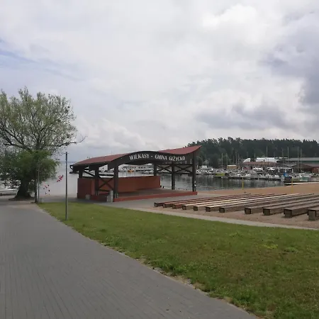 Botel Jacht Motorowy Nautika 1000 Wilkasy